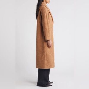 NWT BCBGMaxAzria Tan Teddy Coat - Size XL